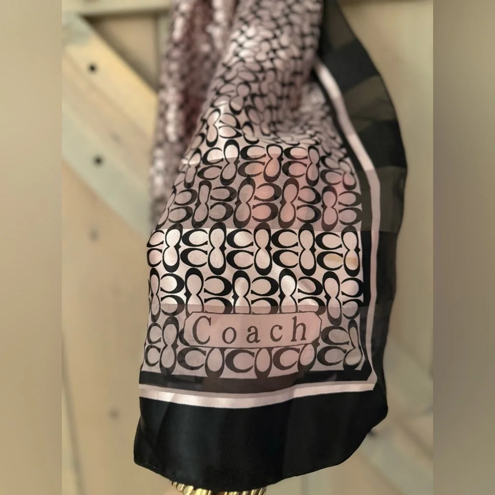 NWOT Coach Pink and Black Signature Scarf